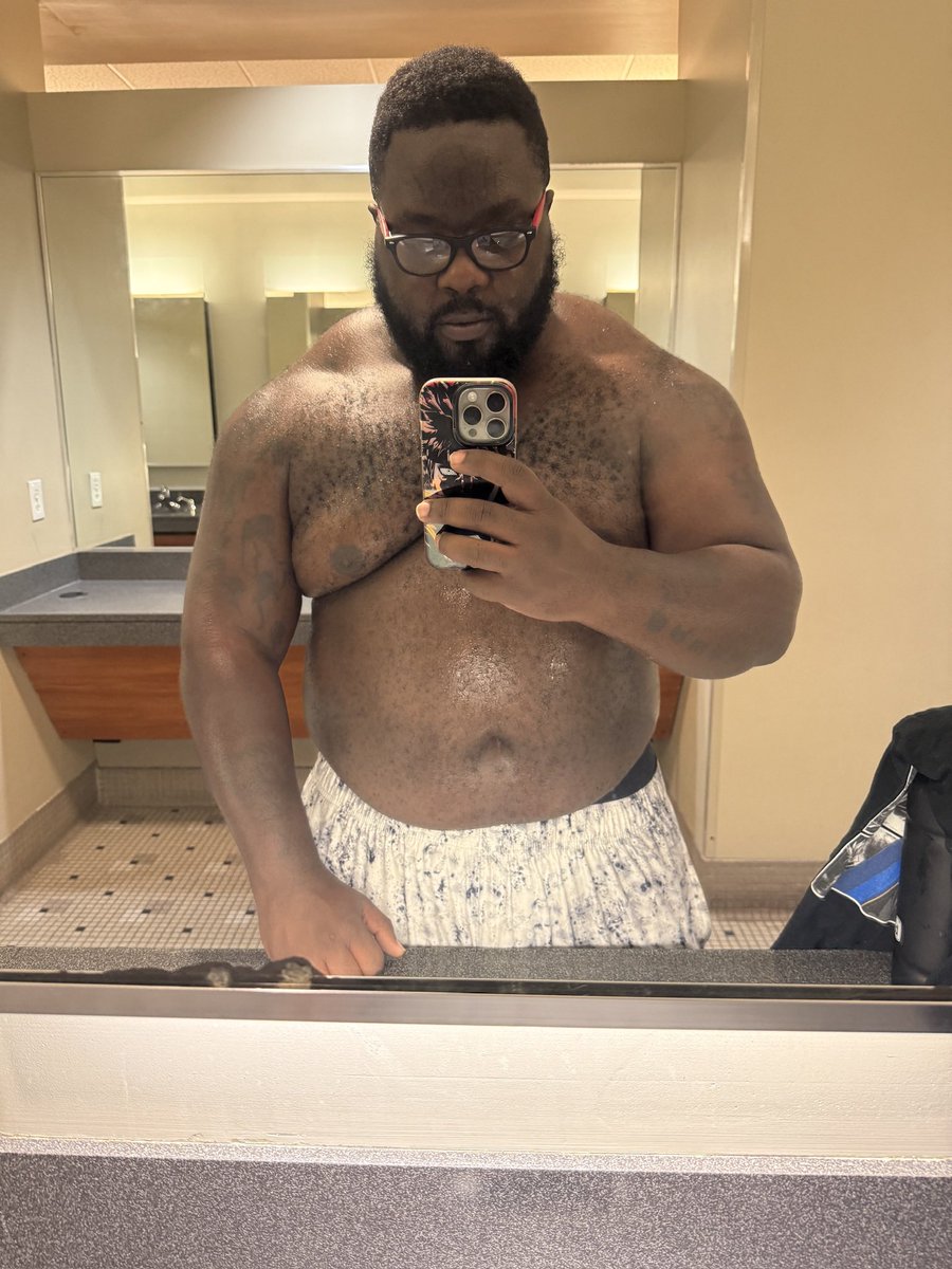 DeeBearDaGamer tweet media