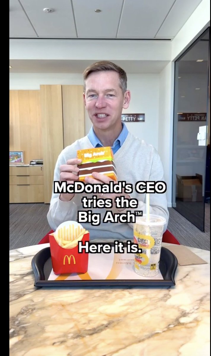 Kate Taylor tweet media