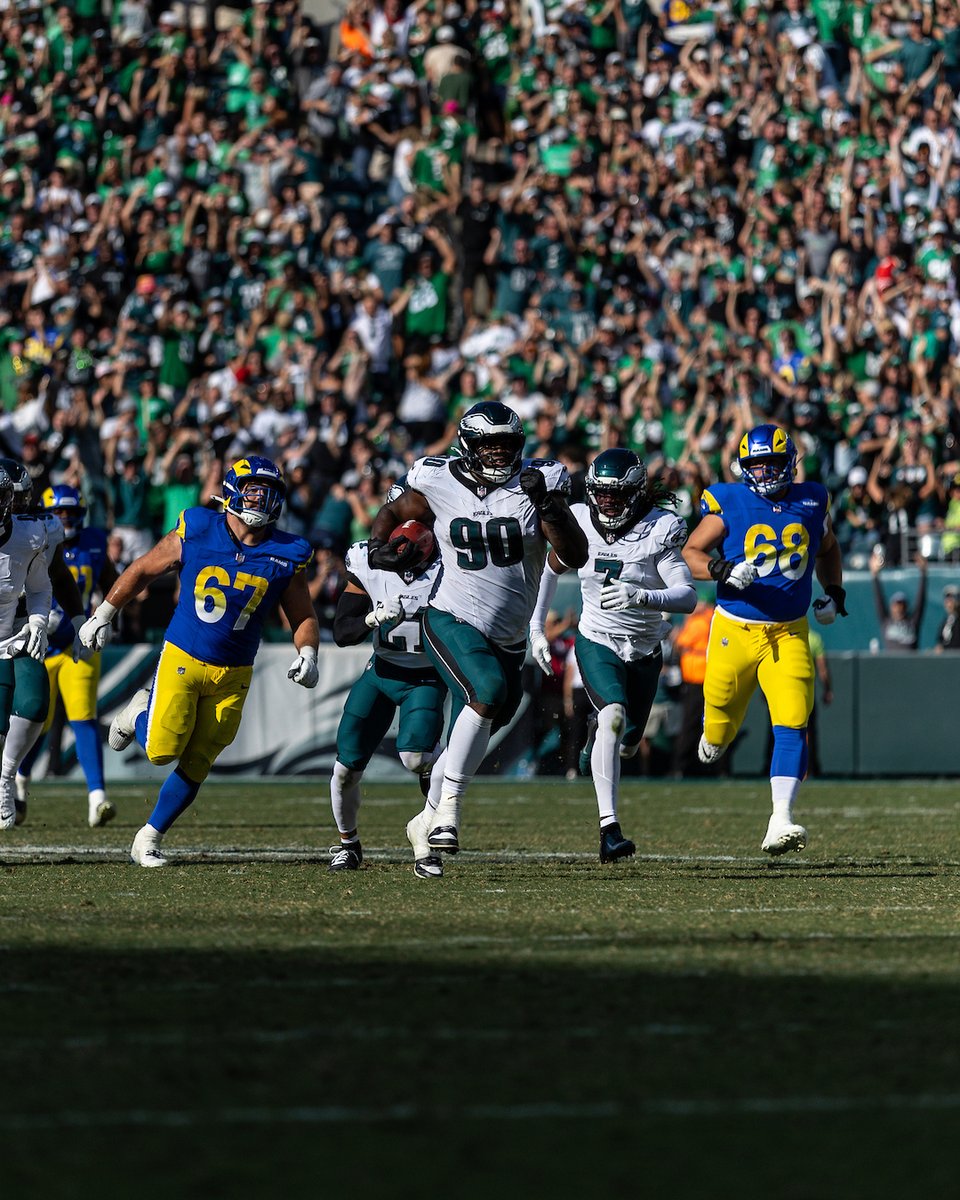 Eagles tweet picture