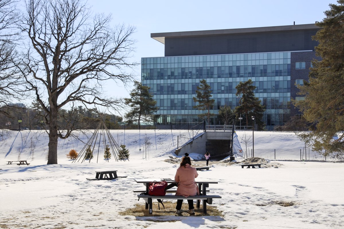 Carleton University tweet media