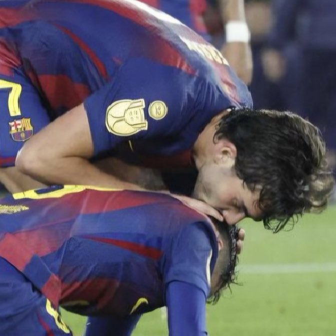 tamar¹ ⁷²🦈 tweet media