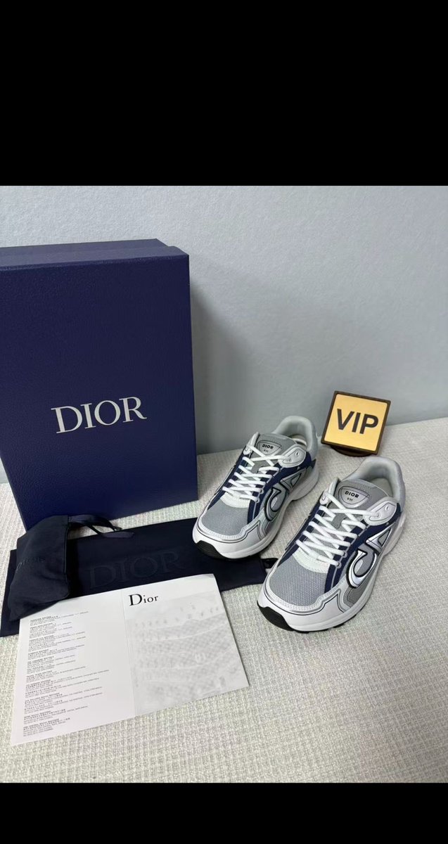 FerZuqui8's tweet photo. Onze hoogwaardige product Dior B30  sneakers zijn beschikbaar vanaf maat 36 T/M 40

De vaste prijs is € 209,99

Wat zit er inbegrepen?

• schoenendoos
• aankoopbewijs
• dustbag

Ophalen mogelijk in Utrecht of verzending per post #Dior #DiorB30 #Nederland #Viraal #DiorAW26 https://t.co/ekgFAIEmPh