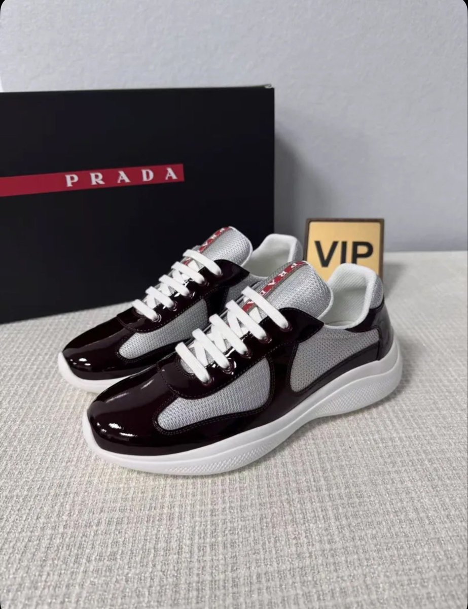 FerZuqui8's tweet photo. Onze hoogwaardige product Prada America Cup sneakers zijn beschikbaar vanaf maat 36 T/M 40

De vaste prijs is € 209,99

Wat zit er inbegrepen?

• schoenendoos
• aankoopbewijs
• dustbag

Ophalen mogelijk in Utrecht of verzending per post #Prada #viral #fy #voorjou #amsterdam https://t.co/jRUWiPfDMr