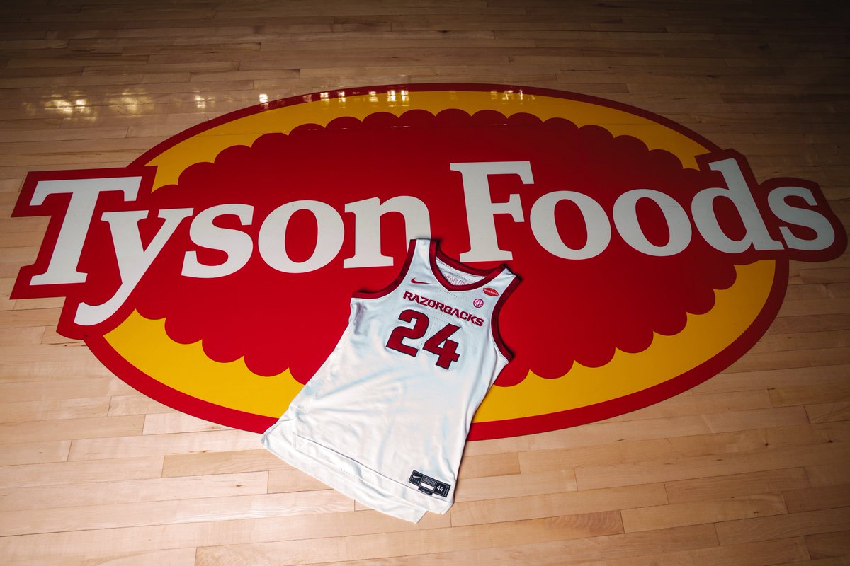 RazorbackMBB's tweet image. Game time just got bigger.

#OneRazorback | @TysonFoods