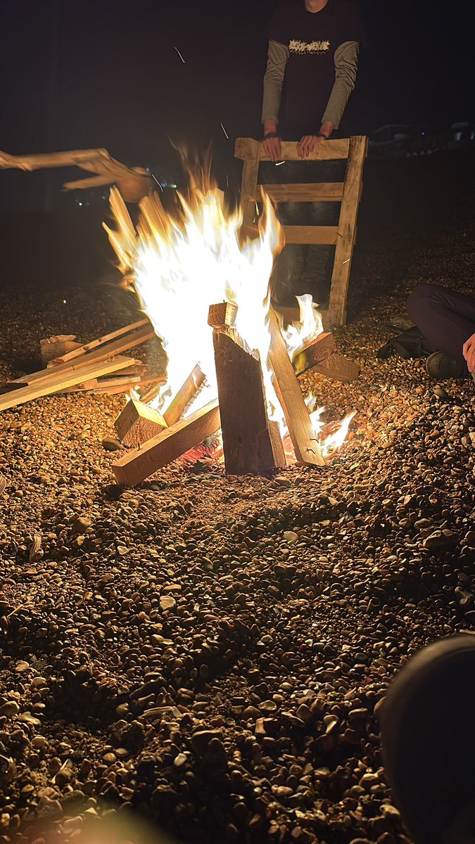 PureSnow tweet media