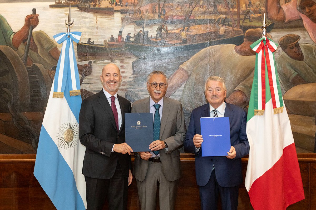 Italy in Argentina tweet media