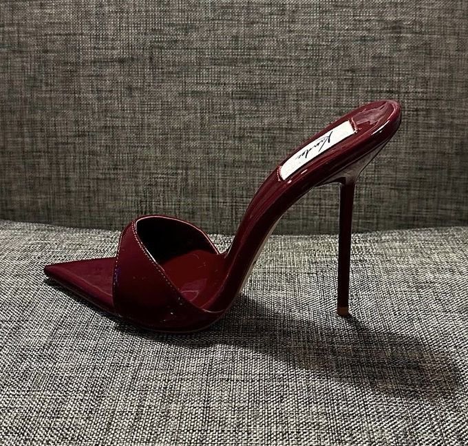 Avazoey_'s tweet photo. Elegance is my standard https://t.co/LKNuVoS50G