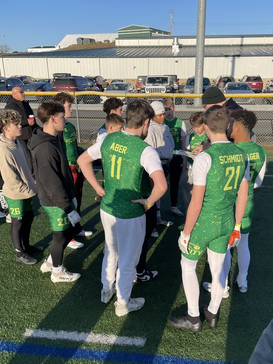 Schmidty_81's tweet photo. Good first time out for Kam and Team Velocity 14U. Started undefeated and finished 1-3 on the weekend. Big learning curve, but confident it’ll all get worked out. This competition is legit. #velocity #ohioplayers #o7c https://t.co/HDZJfgbvgr