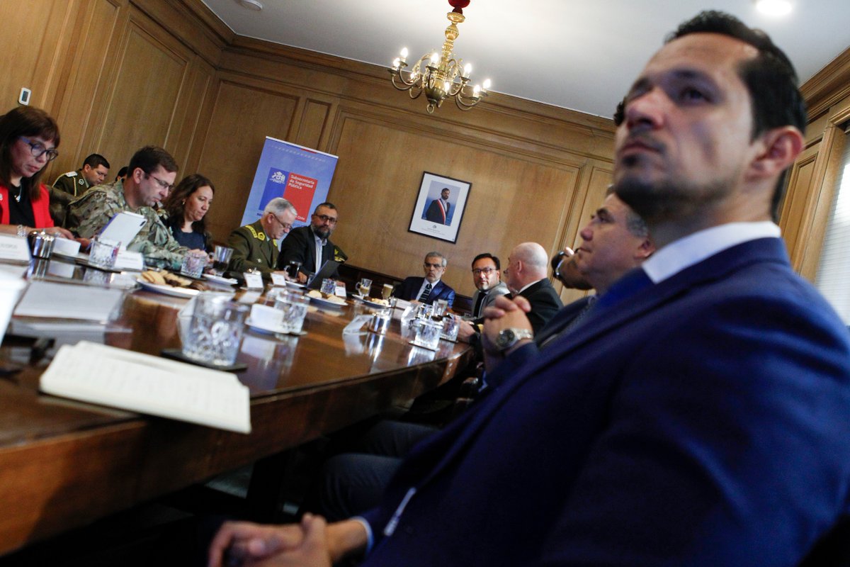 Instituto de Salud Pública de Chile tweet media