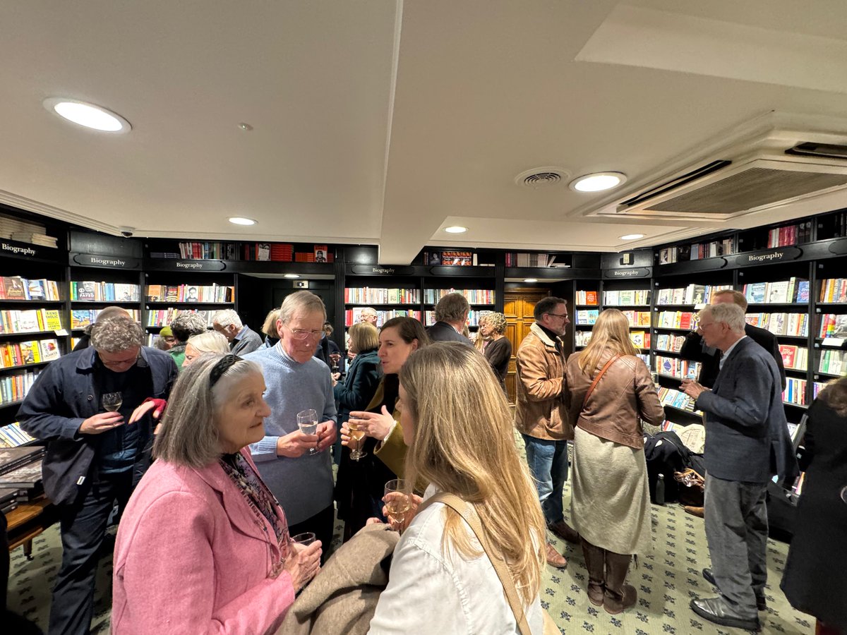 Histria Books tweet media