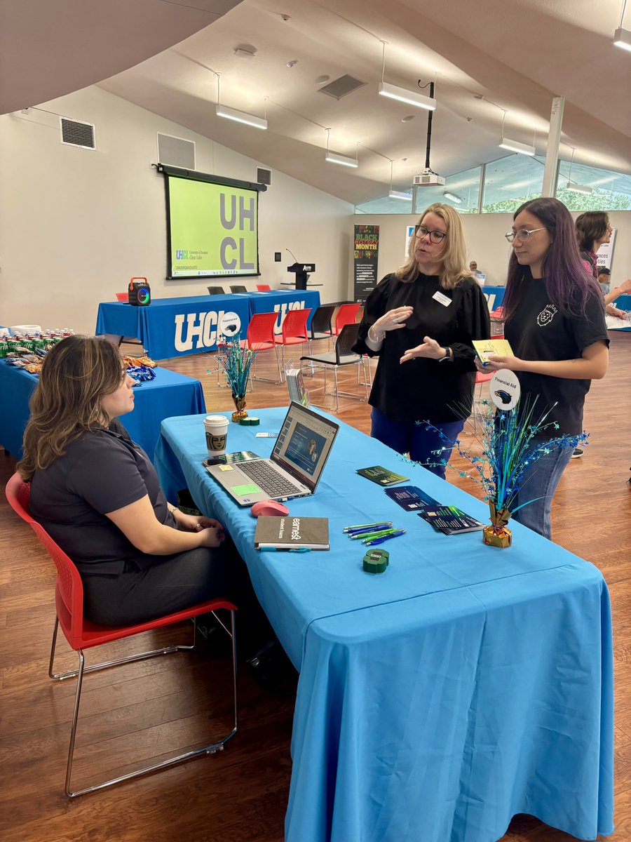 Alvin College tweet media