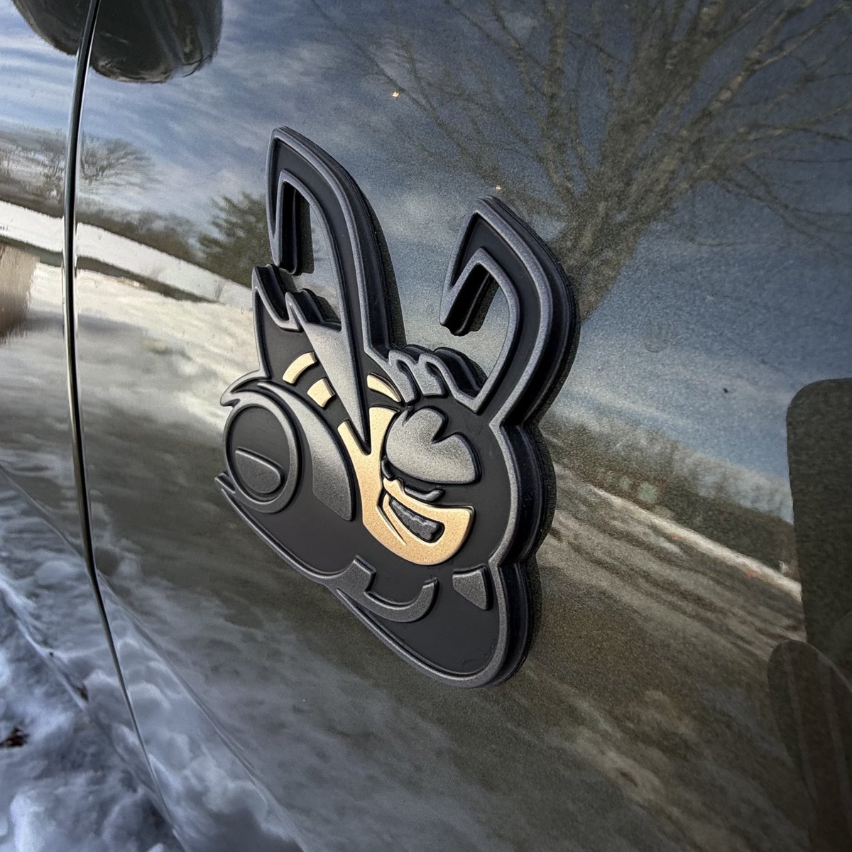 LXandBeyondNats's tweet image. ɢʀᴇᴇɴ ᴍᴀᴄʜɪɴᴇ. 🟢
ᴠᴇʀᴍᴏɴᴛ ꜱɴᴏᴡ. ❄️ 
ᴛᴡɪɴ-ᴛᴜʀʙᴏ ᴀᴛᴛɪᴛᴜᴅᴇ.

Now we find out if the 8th-generation Dodge Charger bites as hard as the cold.

Drive impressions drop March 9 — 10:00 AM EDT.

Follow LXBN. We’ll tell you where it stands.
@dodgeofficial #Dodge