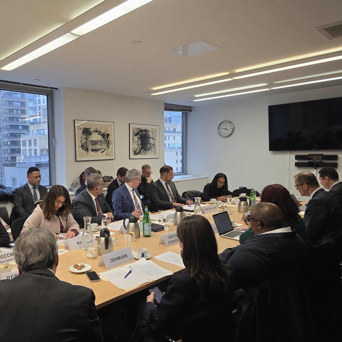 GermanAmbUN_NY's tweet image. Pleased to host members of the Coalition on addressing Sea-level rise &amp;amp; its Existential Threats #CSET at the German House to prepare for the upcoming #SeaLevelRise negotiations. The priorities are clear: Legal stability, climate action and protection of cultural heritage.