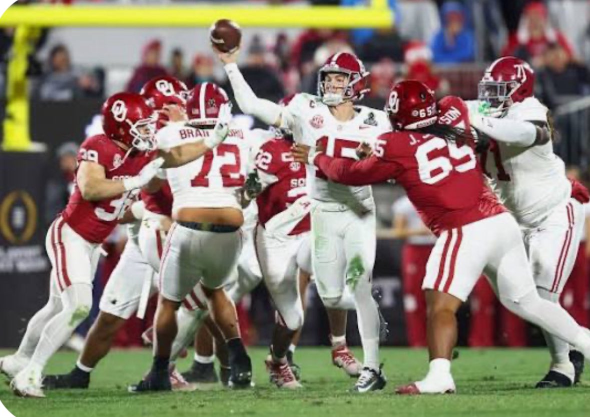 SamSollie tweet media