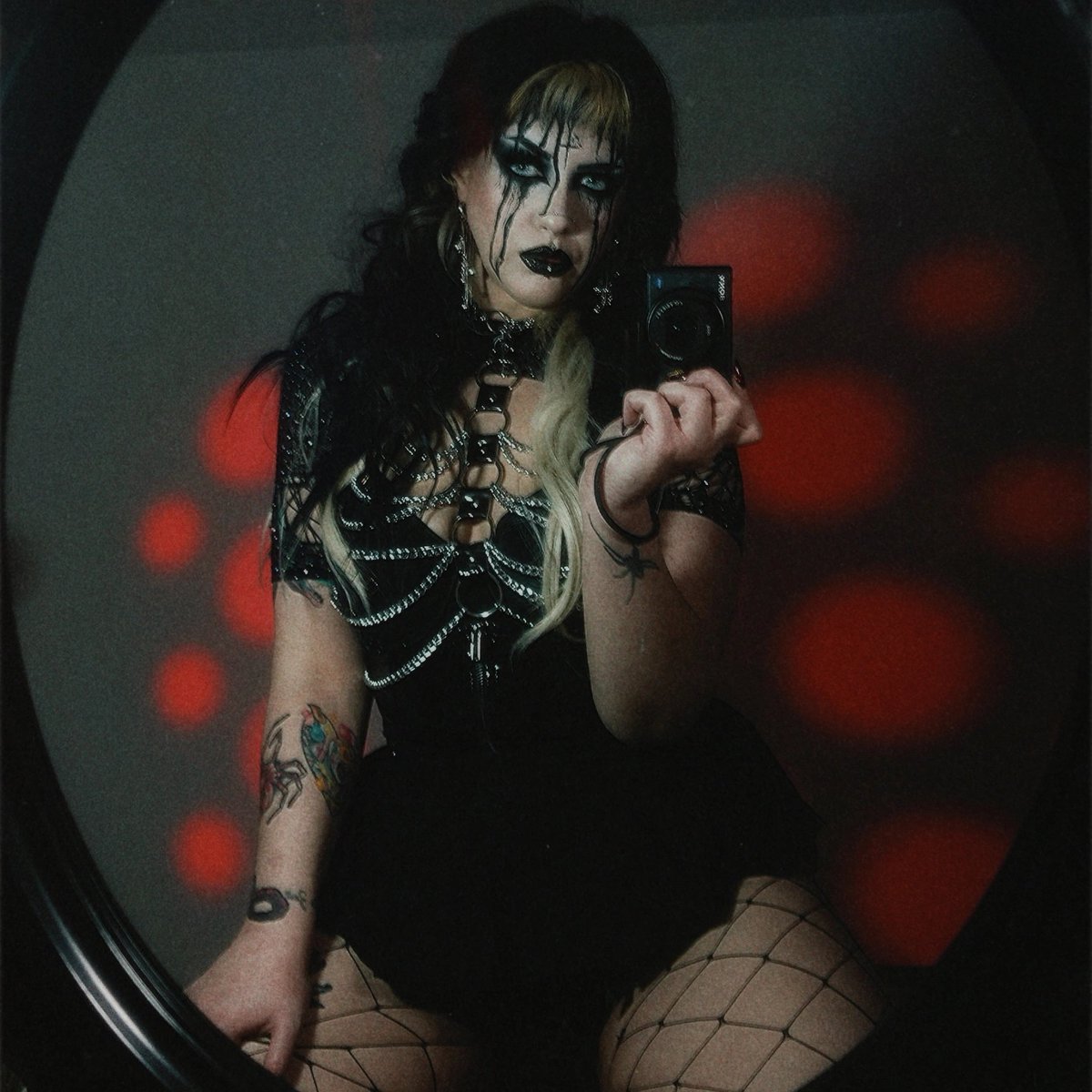 Julia Red tweet media