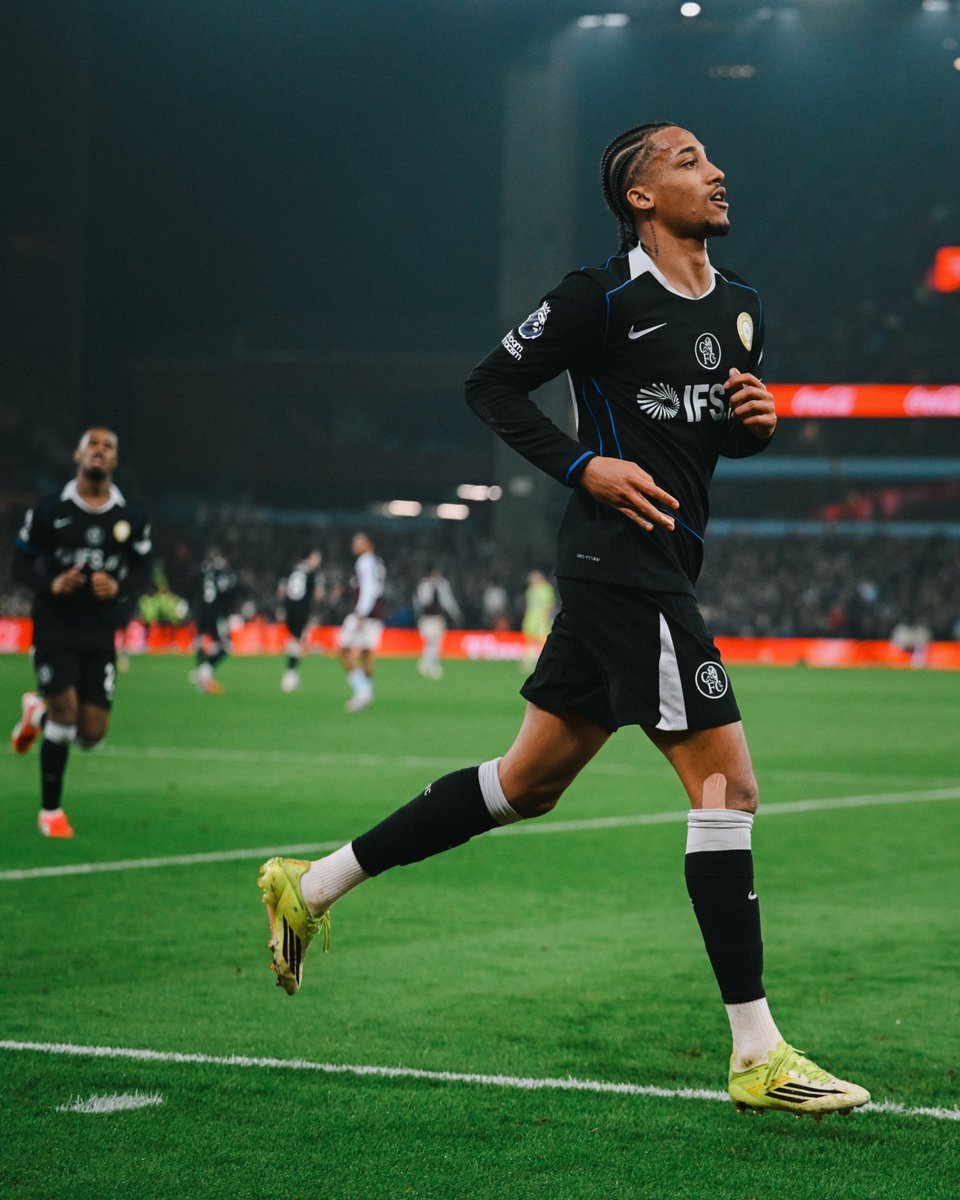 1️⃣5️⃣ goals in all comps.

#CFC | #AVLCHE