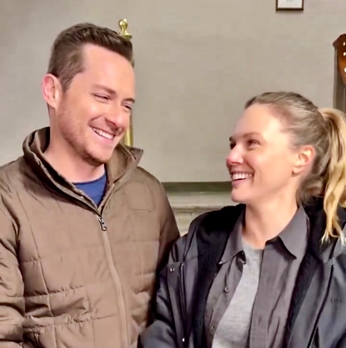 upstead_u's tweet photo. I’ve soooo missed how they look at each other in live action 🤗🥰😘 https://t.co/RbKNEsB3WY