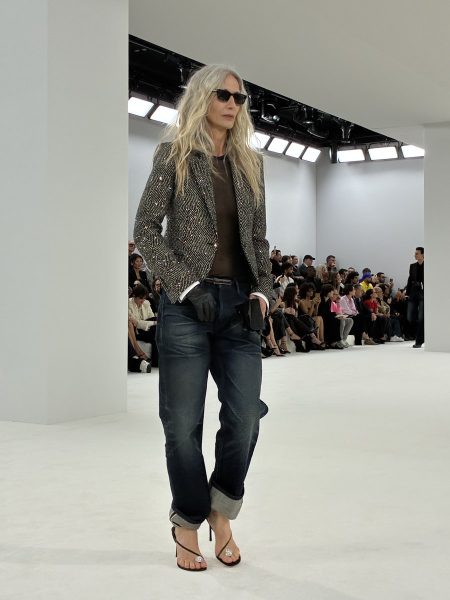 VVFriedman's tweet photo. Love the casting at Haider Ackermann’s Tom Ford https://t.co/IaWcyr1NLp