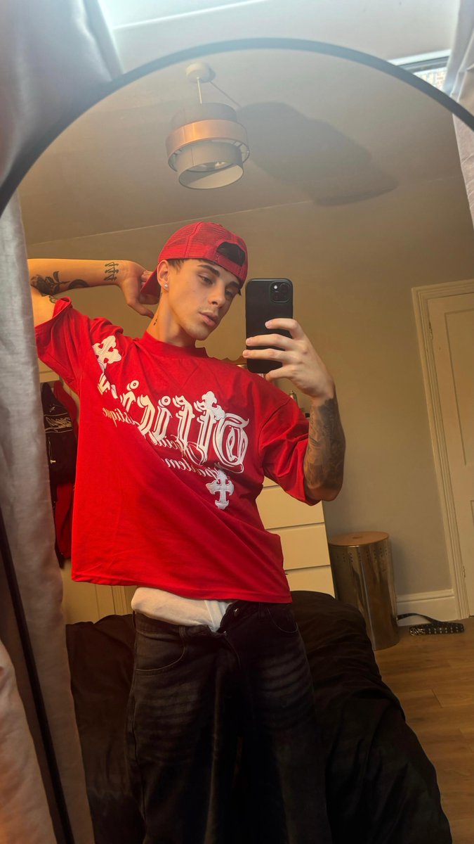 Daddy tweet media