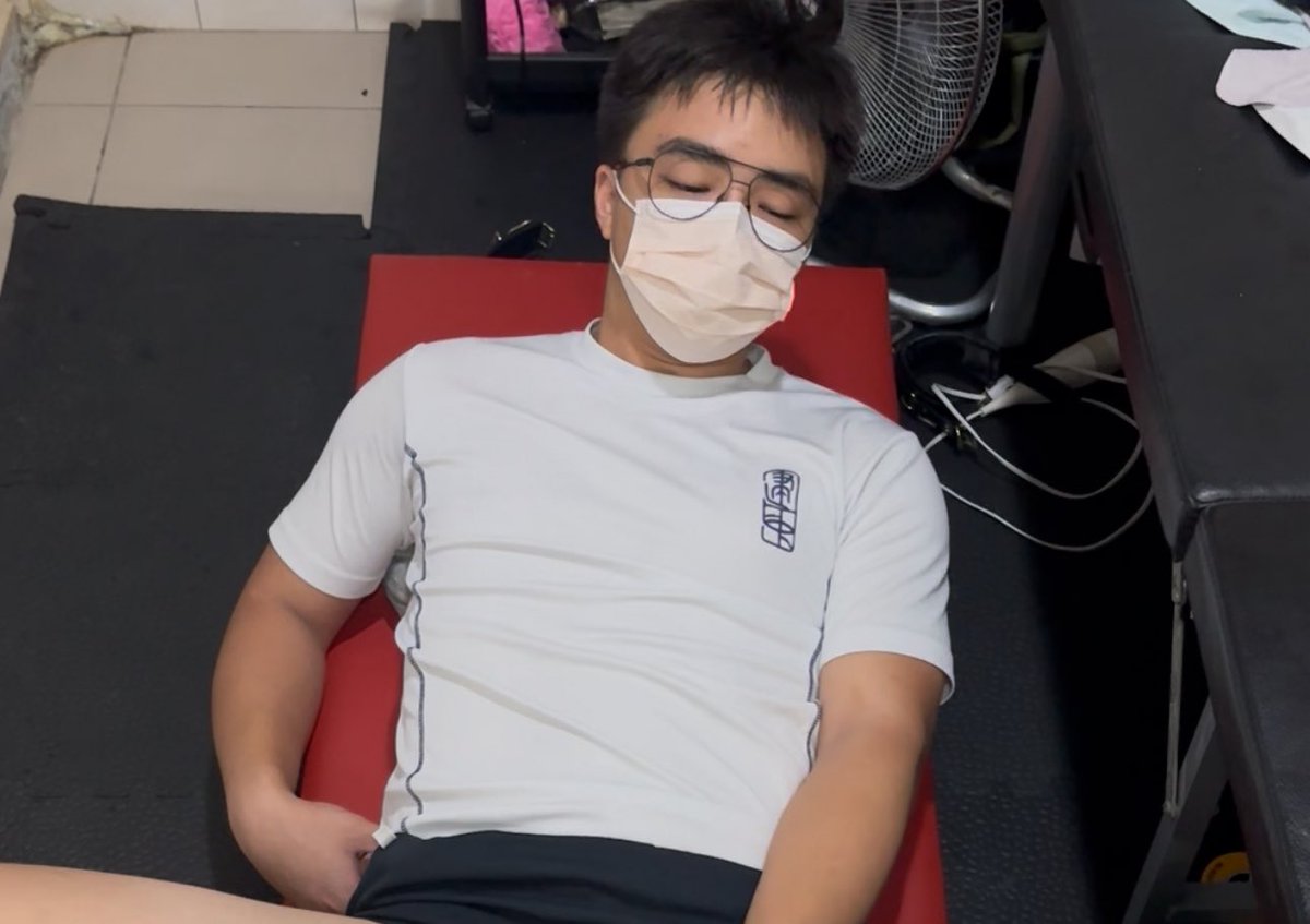 綠茶 aka. 獞猺 tweet media