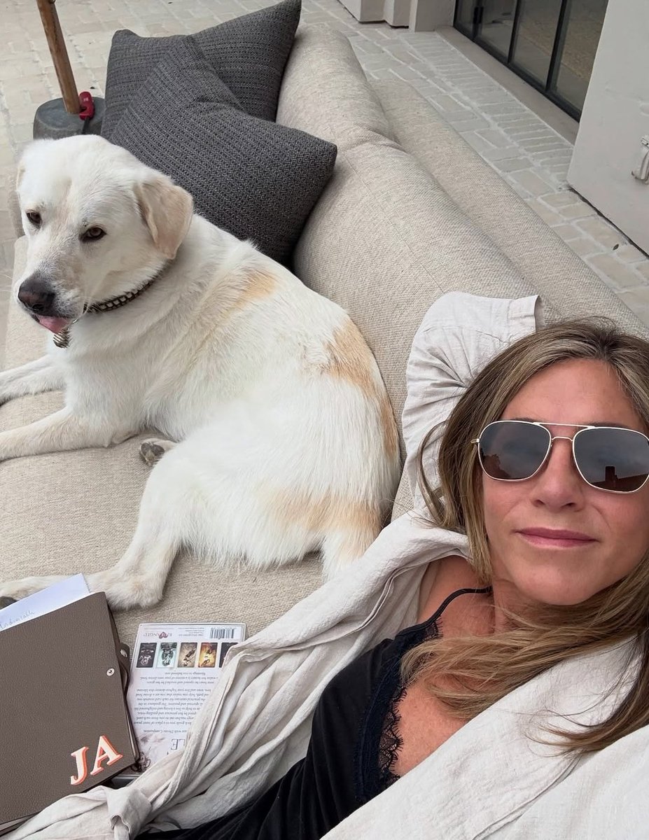 Jennifer Aniston (@anistonjen6207) on Twitter photo 