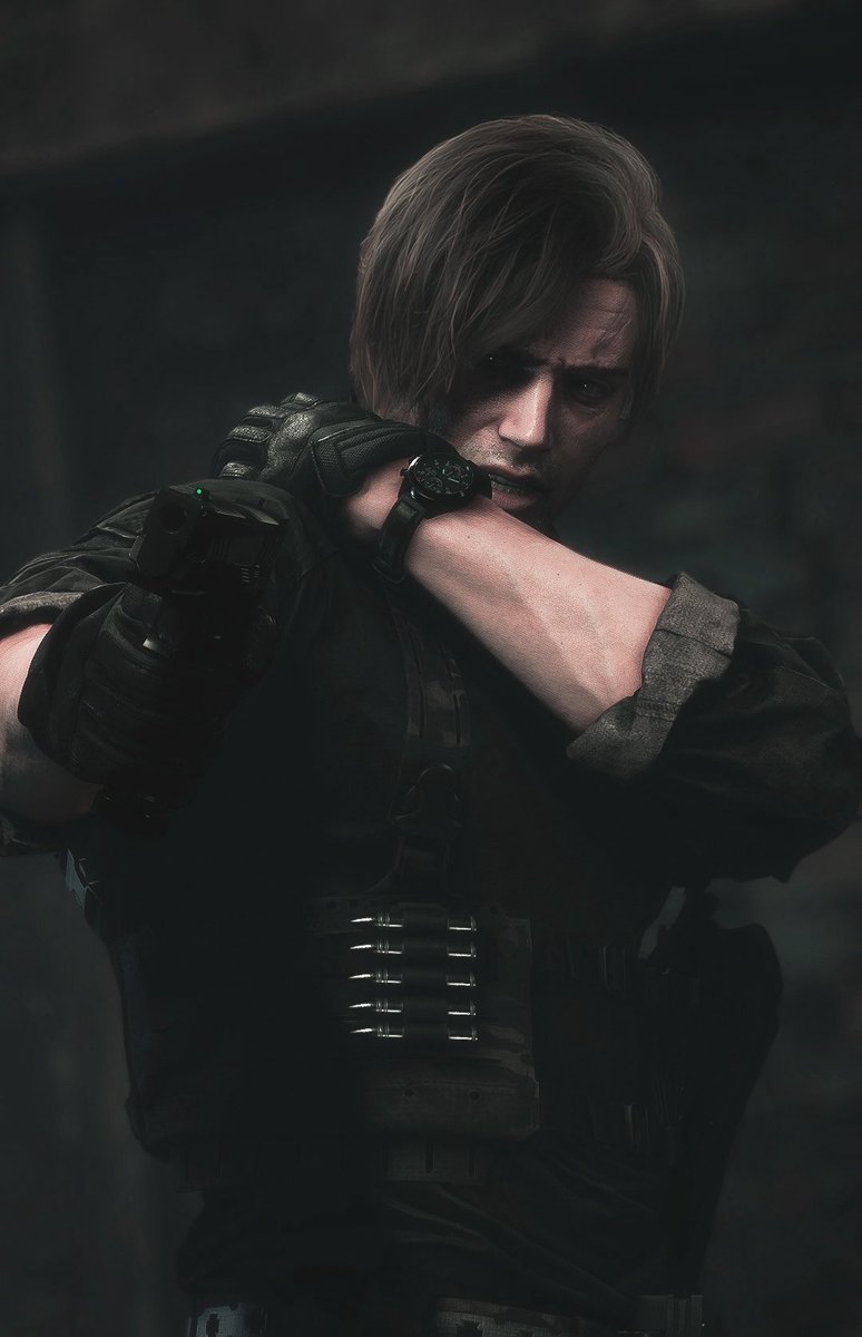 belmontscrse's tweet photo. the bigger the leon kennedy, the better https://t.co/I1qVeg2hsu