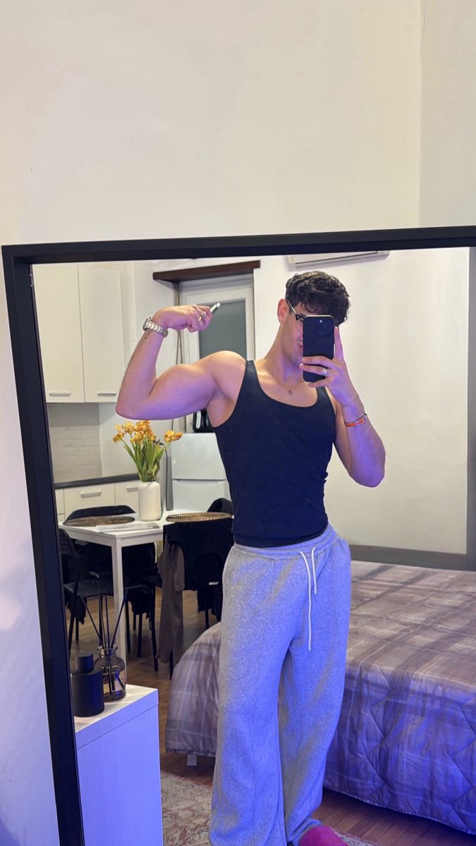 Giuseppe tweet media