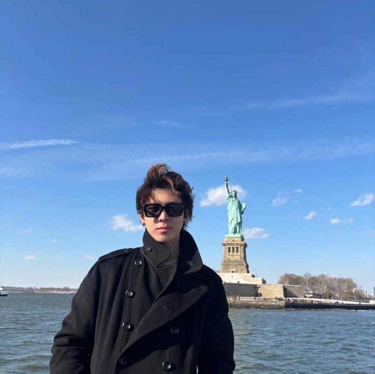 🫧 EZY tweet media