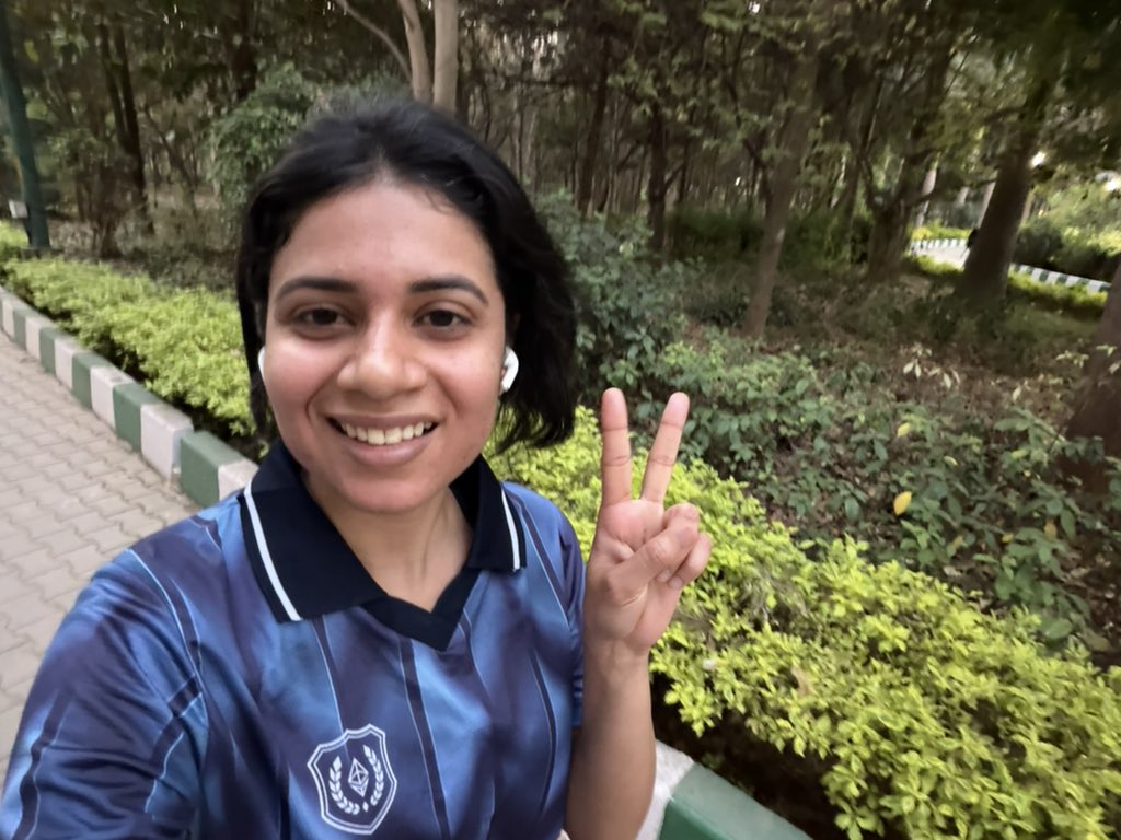 Nidhi Singh tweet media