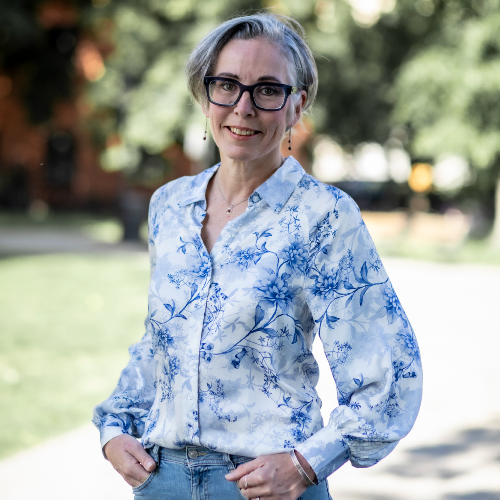 magrom's tweet image. 4/31 #WomensHistoryMonth: Rebecka Isaksson: bringing order to content chaos so knowledge (and Copilot!) can deliver value. #WomenInTech #KnowledgeManagement #Microsoft365 #Copilot #mvpbuzz speakers.run.events/rebecka-isakss…
