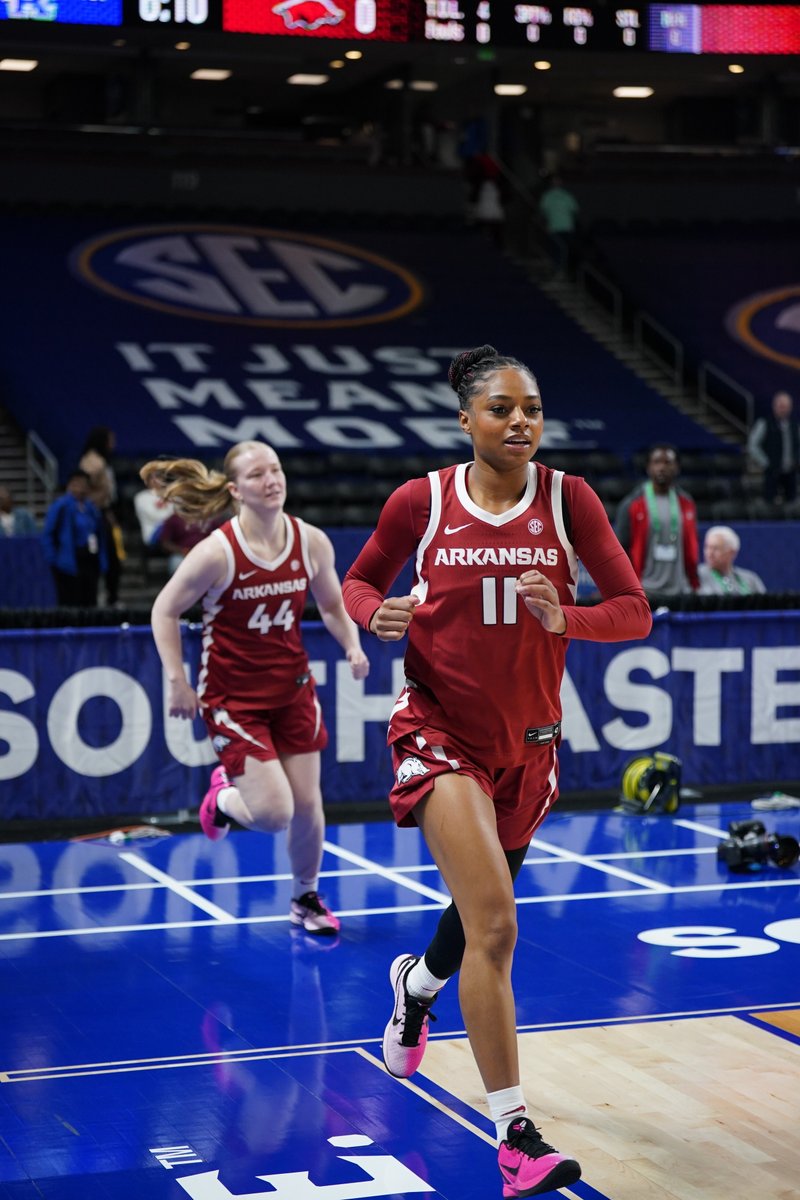 Razorback Women's Basketball tweet media