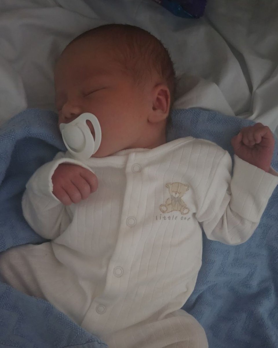 simsivf's tweet image. "We had our third FET in June, and last week we welcomed the most perfect baby boy, Páidí. We cannot thank the teams in Clonskeagh and Dundalk enough.💙"

We wish Páidí and his family a lifetime filled with love, health, joy, and happiness. 

#simsivf