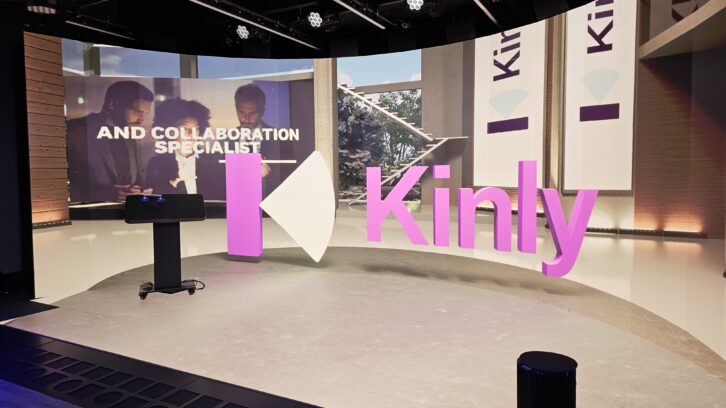 Installation tweet media