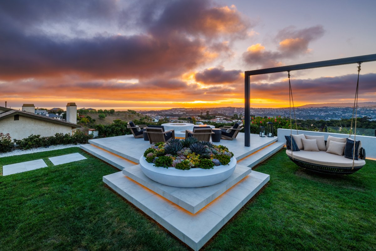 ProscapesOC's tweet photo. Calimingo isn't just selling pools and outdoor living spaces…we are selling a lifestyle you deserve! 🦩✨
Tap the link in our bio to learn more and get a quote.
#CalimingoPools #ResortStyleLiving #BackyardParadise #LABackyard #OrangeCountyLiving #SoCalHome #CustomPoolDesign https://t.co/QRxjBeEIy7