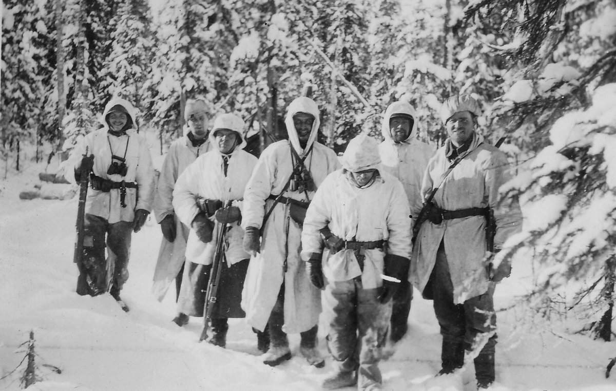 SorvariT's tweet image. Dessa män voro från alla samhällsskikt och de voro helt vanliga familiefäder. Dessa män räddade Vårt Land.
#Vinterkriget
#Talvisota
#Winterwar
#Winterkrieg