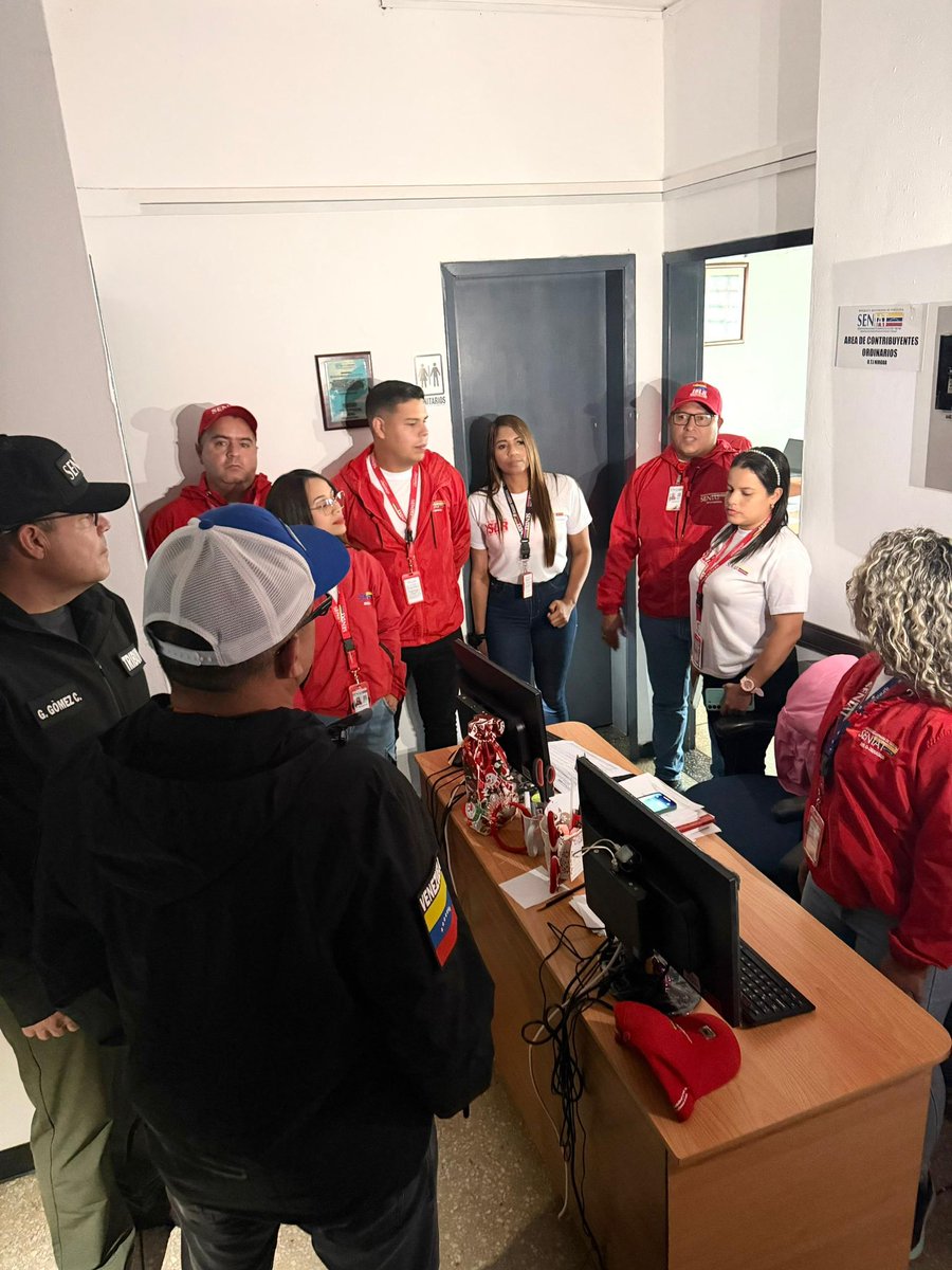 SENIAT_Oficial's tweet photo. ¡GESTIÓN TRIBUTARIA EFICIENTE EN NIRGUA! 🇻🇪❤️

Como parte de las acciones de supervisión para garantizar el cumplimiento efectivo de los procesos tributarios, realizamos una visita a la Unidad de Tributos Internos Nirgua, adscrita a la Gerencia de Tributos Internos Región… https://t.co/NMcVmzauzG