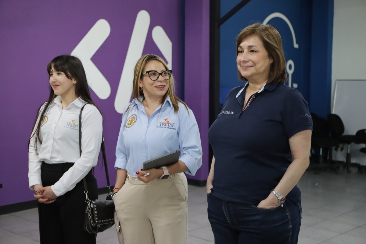 CONEXION El Salvador tweet media