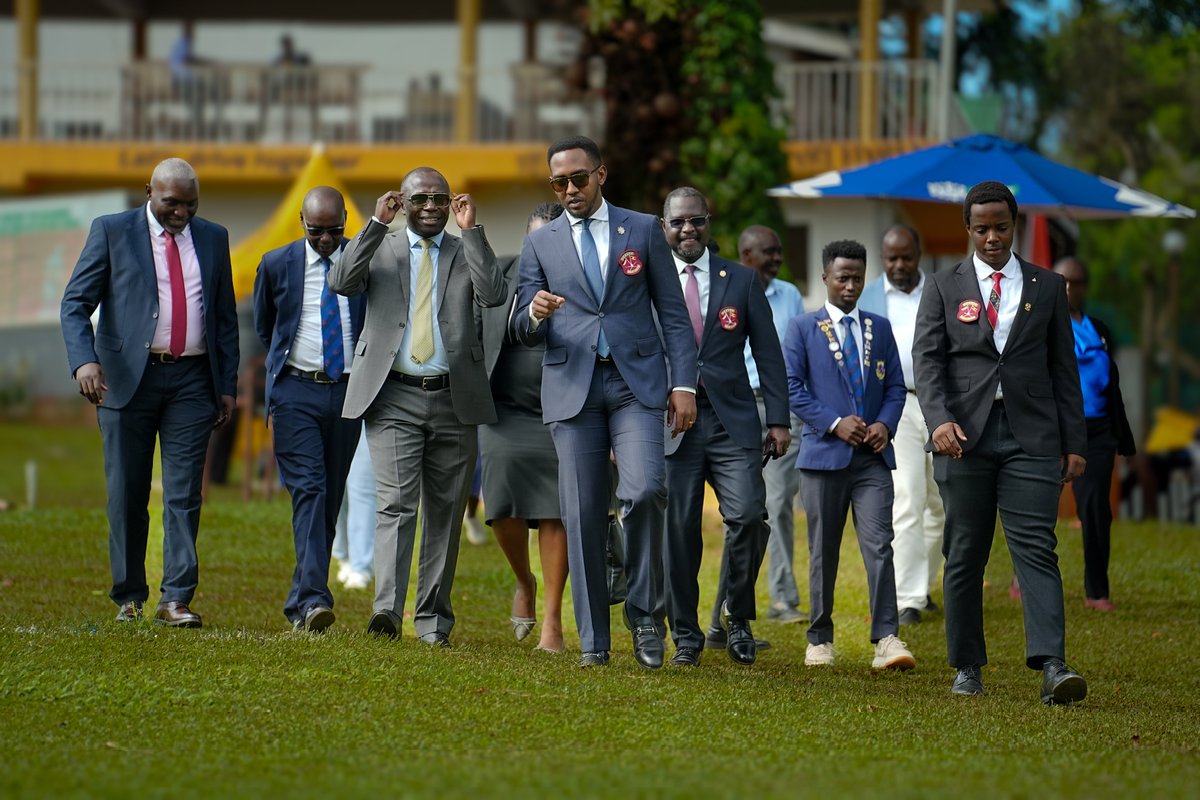 Under Par tweet media