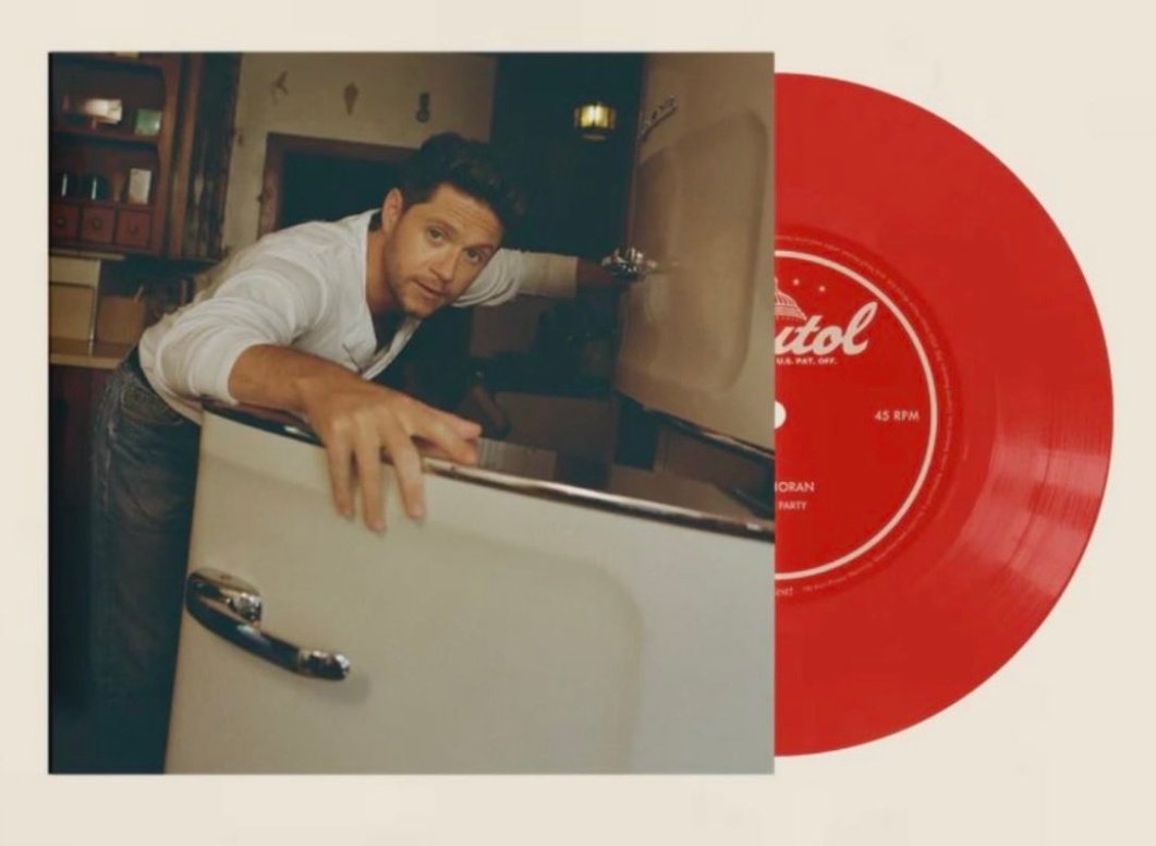 Oh he looks so good on the cover