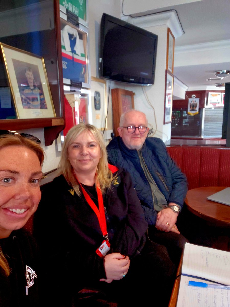 Faye Davies tweet media