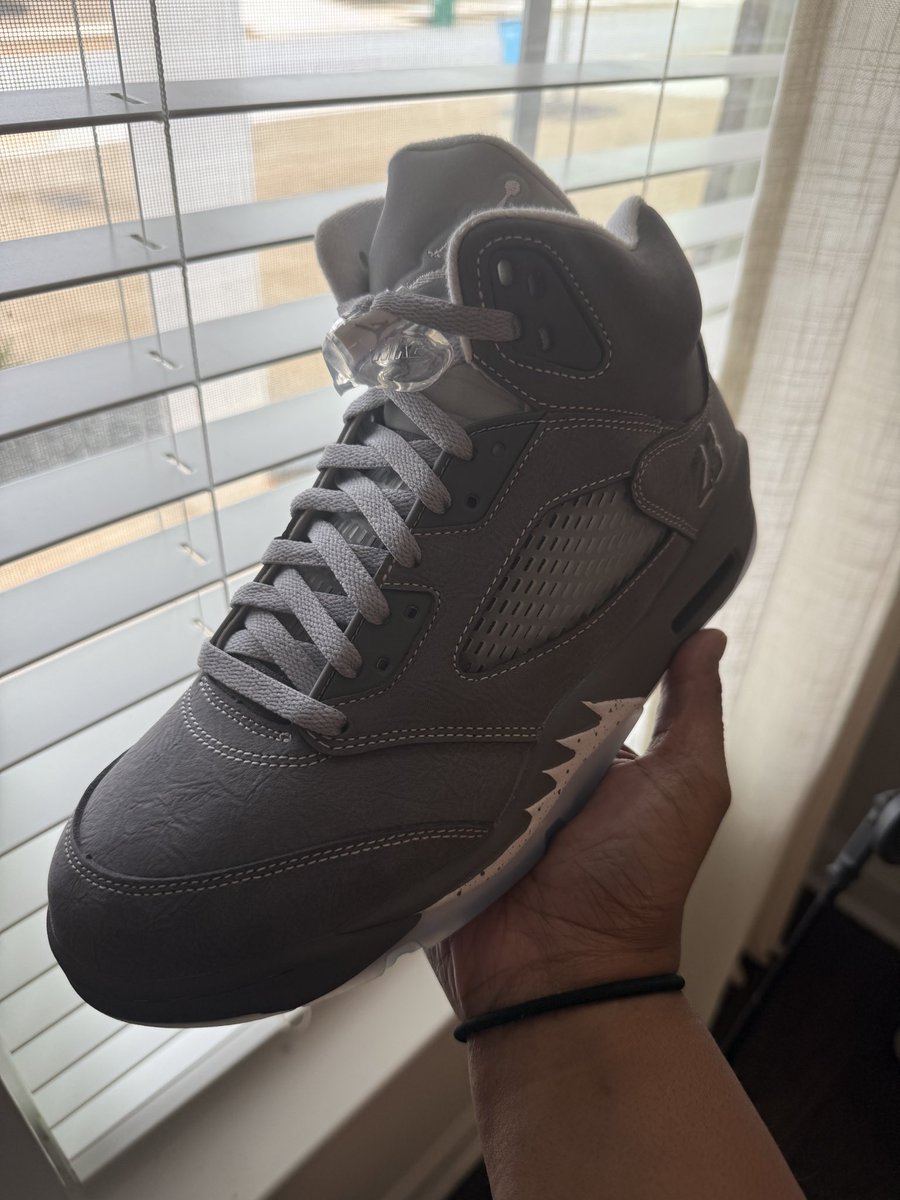 SOLEAFFILIATED tweet media