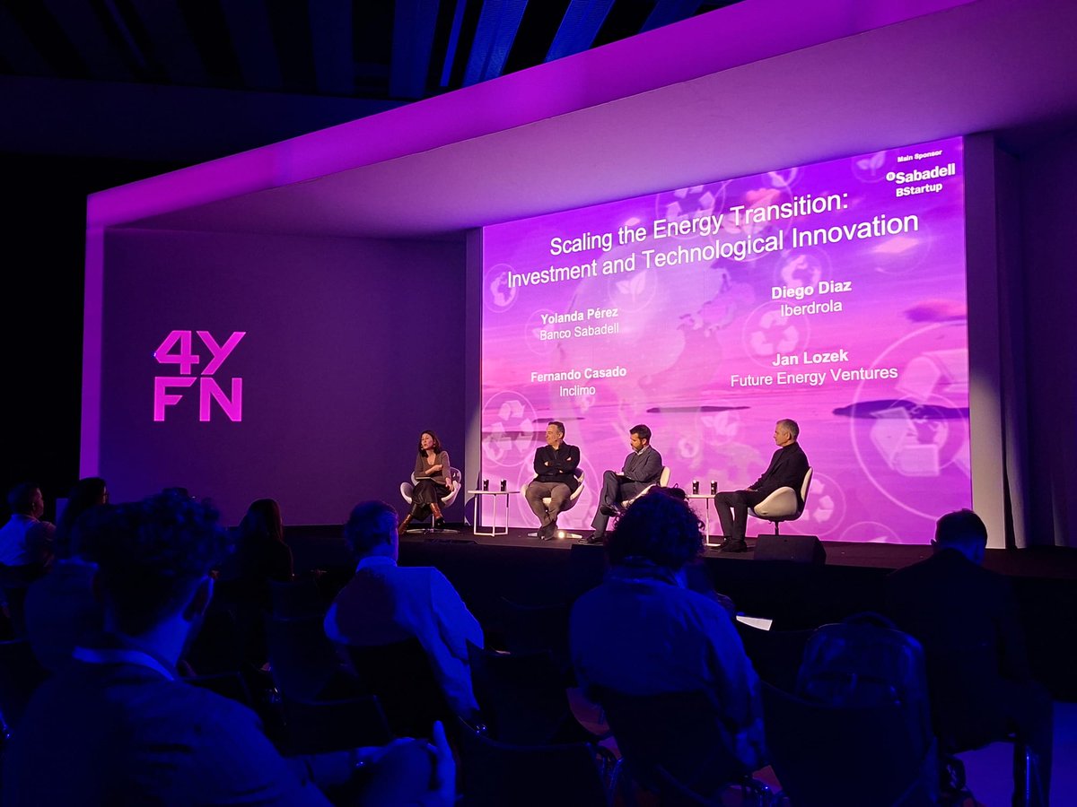 BStartup tweet media