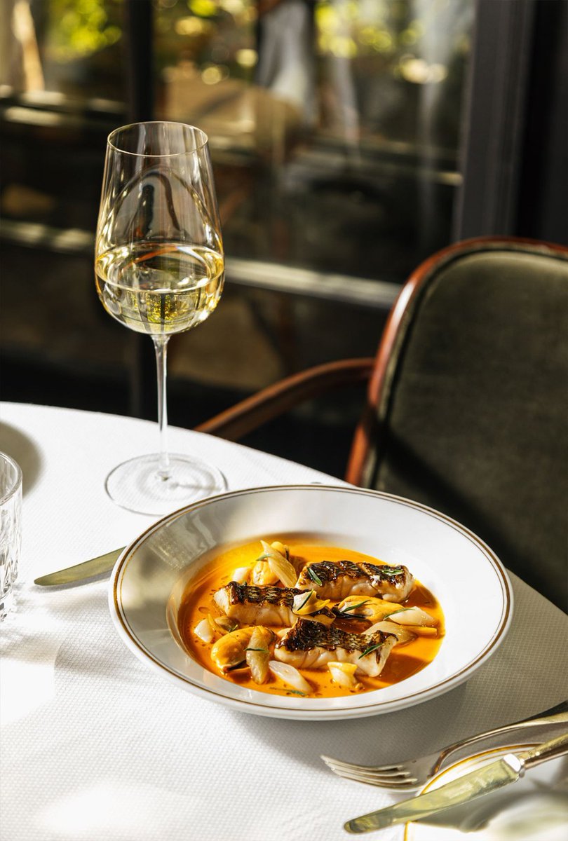 LeCoucouNC's tweet photo. Classic French cuisine

The menu at Le Coucou celebrates classic French dishes with a modern touch — from rich sauces to refined seasonal ingredients. https://t.co/wWsgN0JSVJ