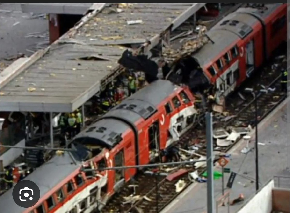 A la derecha de este país hay que recordarles lo que nos pasa a la gente humilde cuando ellos deciden ponernos en el objetivo de una guerra por puro servilismo imperialista. Yo sí me acuerdo.