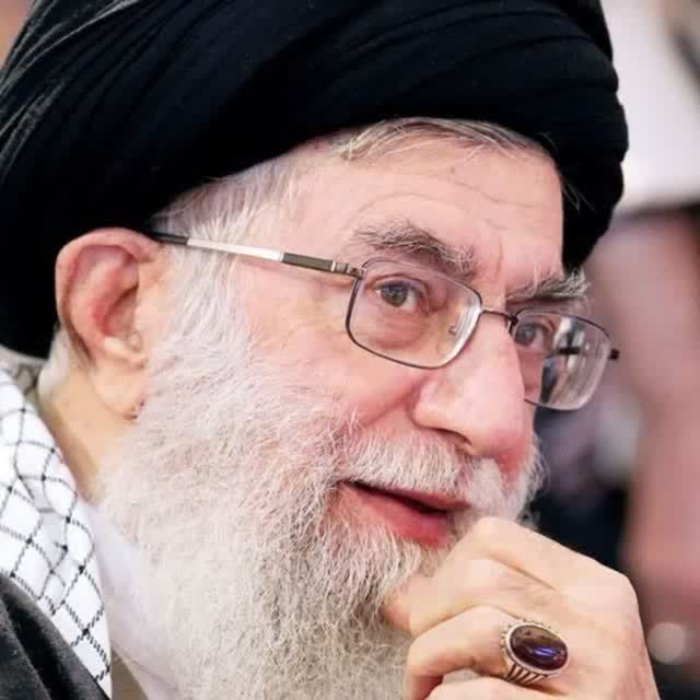 افتخار میکنم مرید کسی هستم که در شهادت او پاکان عالم عزادارند و كتافت های دوران خوشحال برای حقانیت او همین بس که دشمنانش دشمنان خدا و دوستانش دوستان خدایند

#ملت_یکپارچه 
#تا_پای_جان_برای_ایران