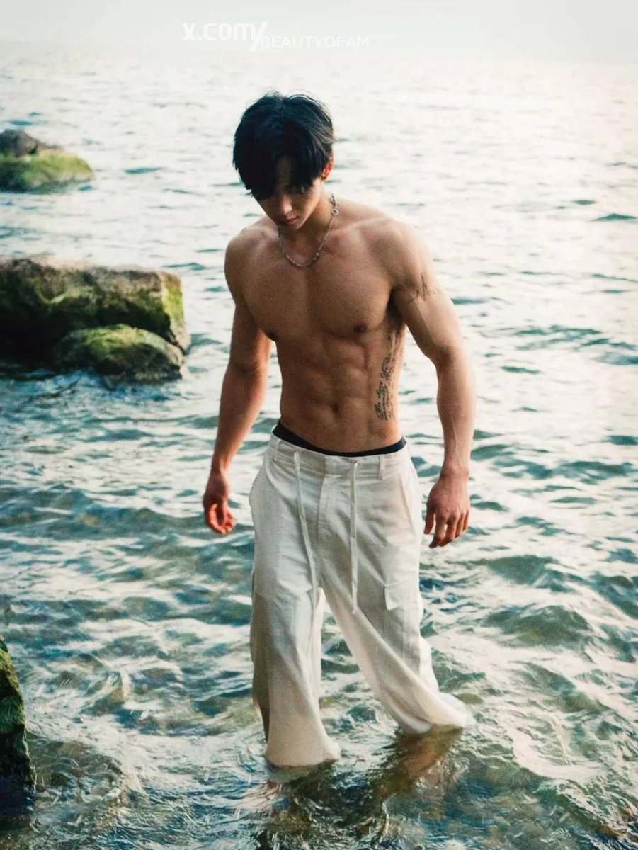 Beauty of Asian Male tweet media