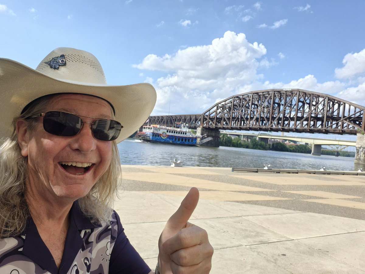 Gila Bender/Sierra Aussie tweet media