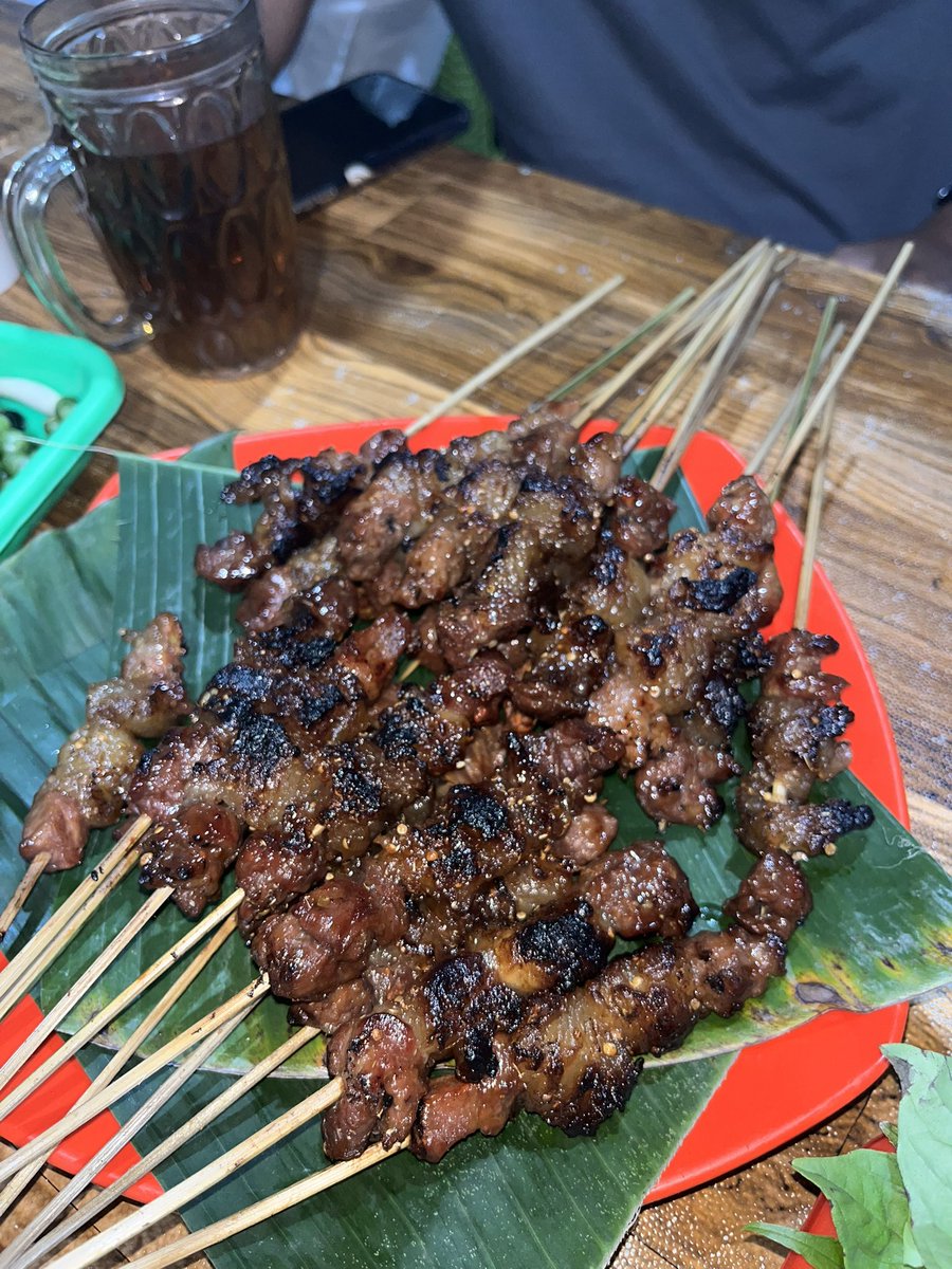 🄰🄻🄳 tweet media