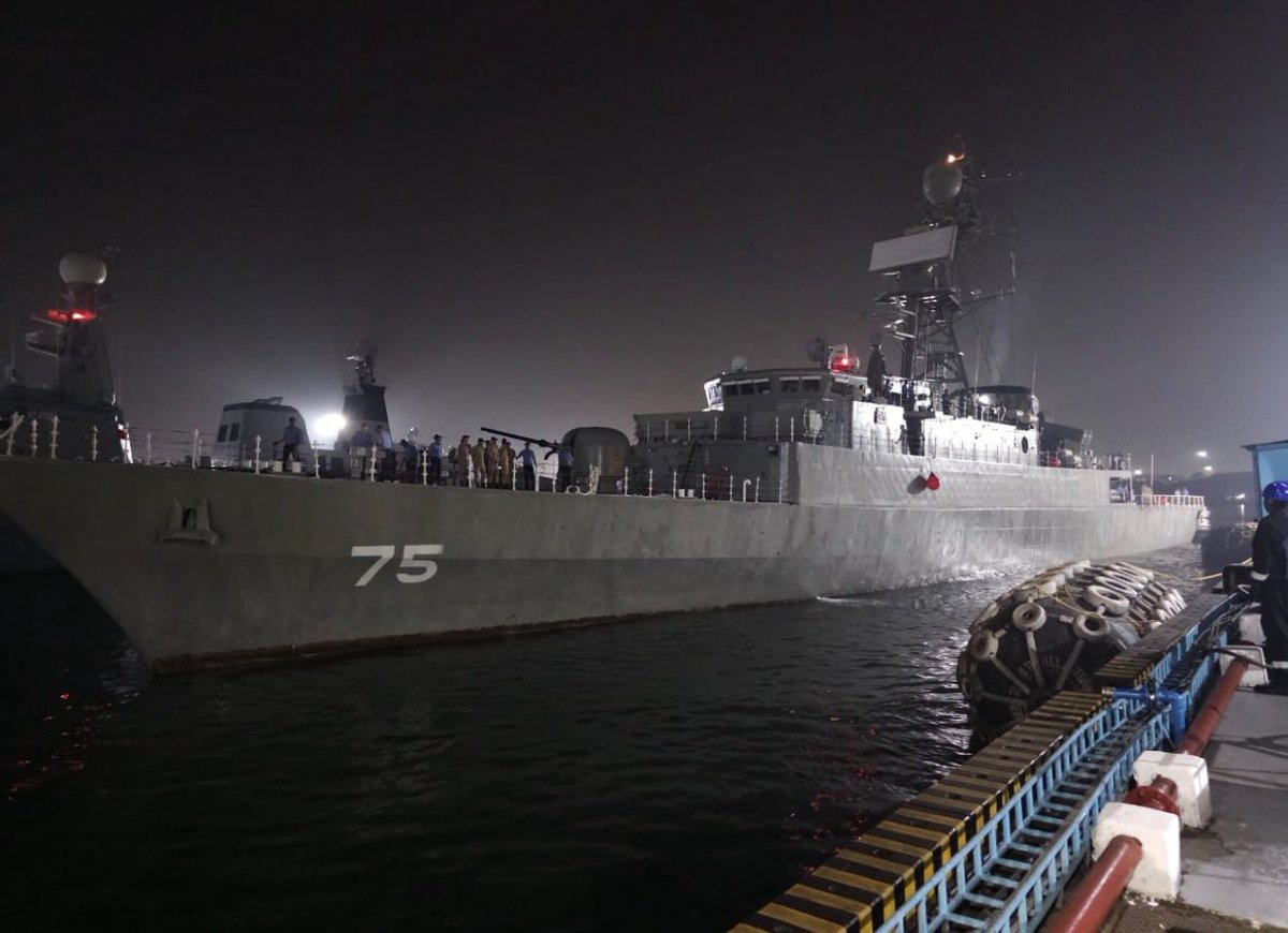 IRIS Dena constituted a legitimate military target in the context of hostilities. Why 👇

If two states are in an active armed conflict, their commissioned naval vessels are considered lawful military objectives under the Law of Armed Conflict, regardless of whether they are