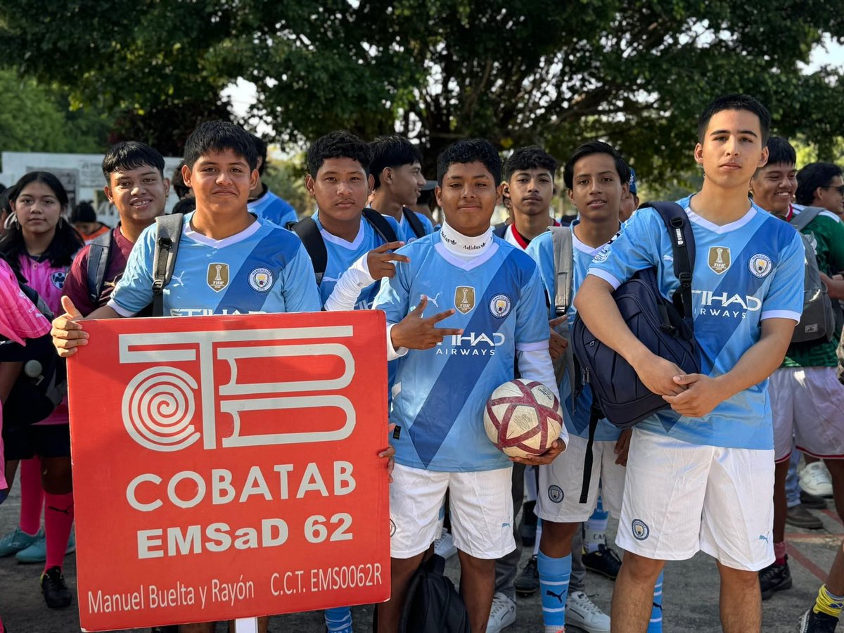 reynolchamec's tweet photo. reunió a estudiantes de los COBATAB de Teapa y Jalapa,  promoviendo el deporte como herramienta para fomentar los valores como el trabajo en equipo y la disciplina entre los jóvenes.

#chamecdiputadolocal https://t.co/boWv3ketBH